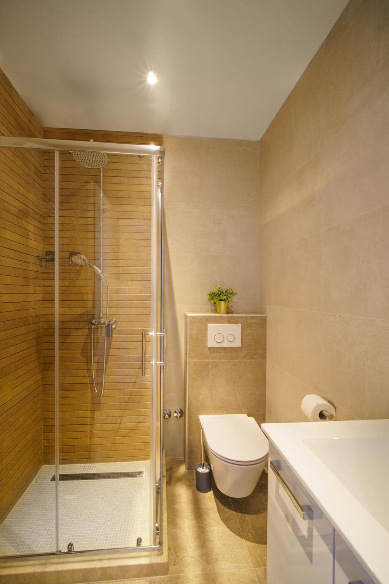 Apartment L&l With Swimming Pool And Seaview