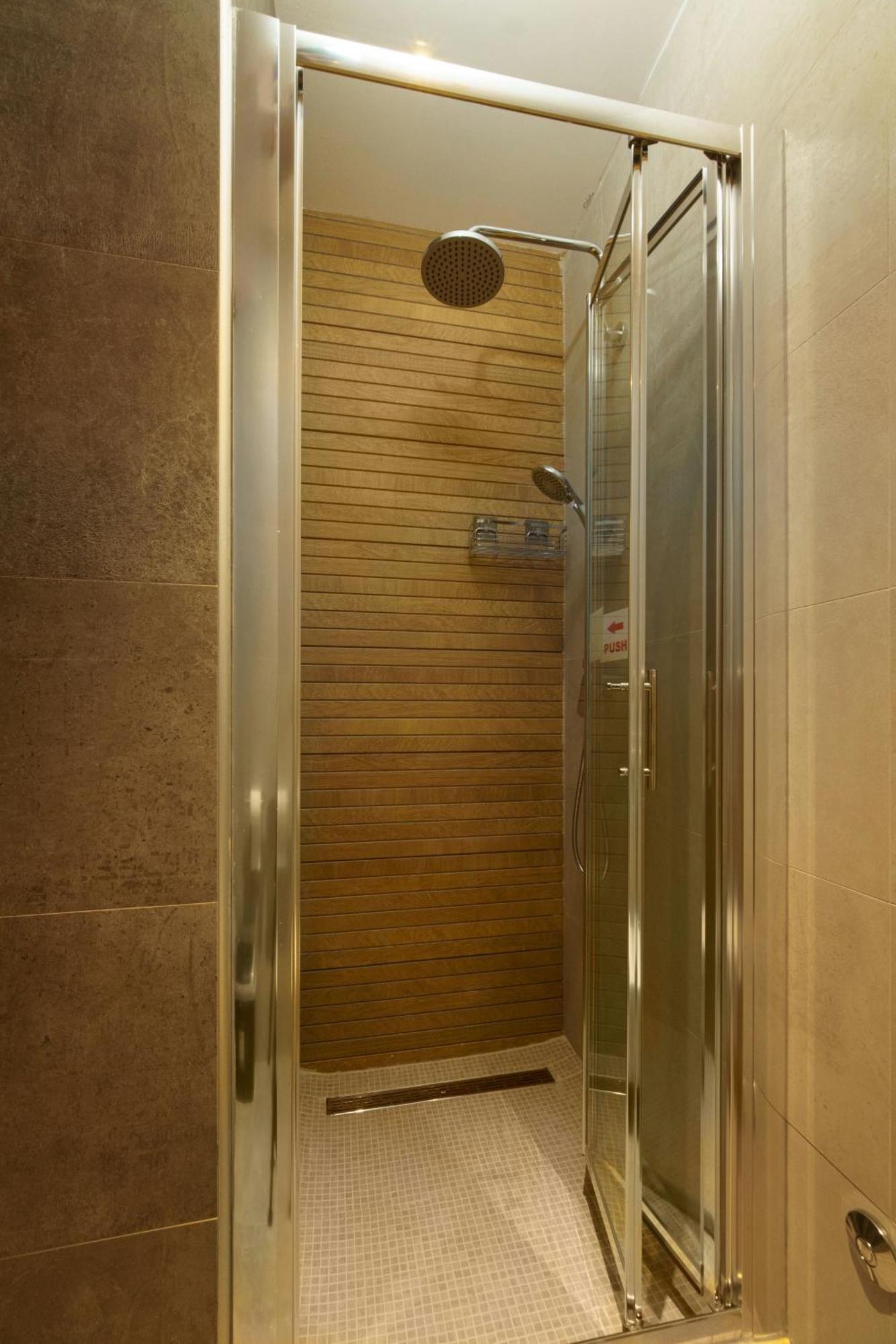 Appartement L&l With Swimming Pool And Seaview